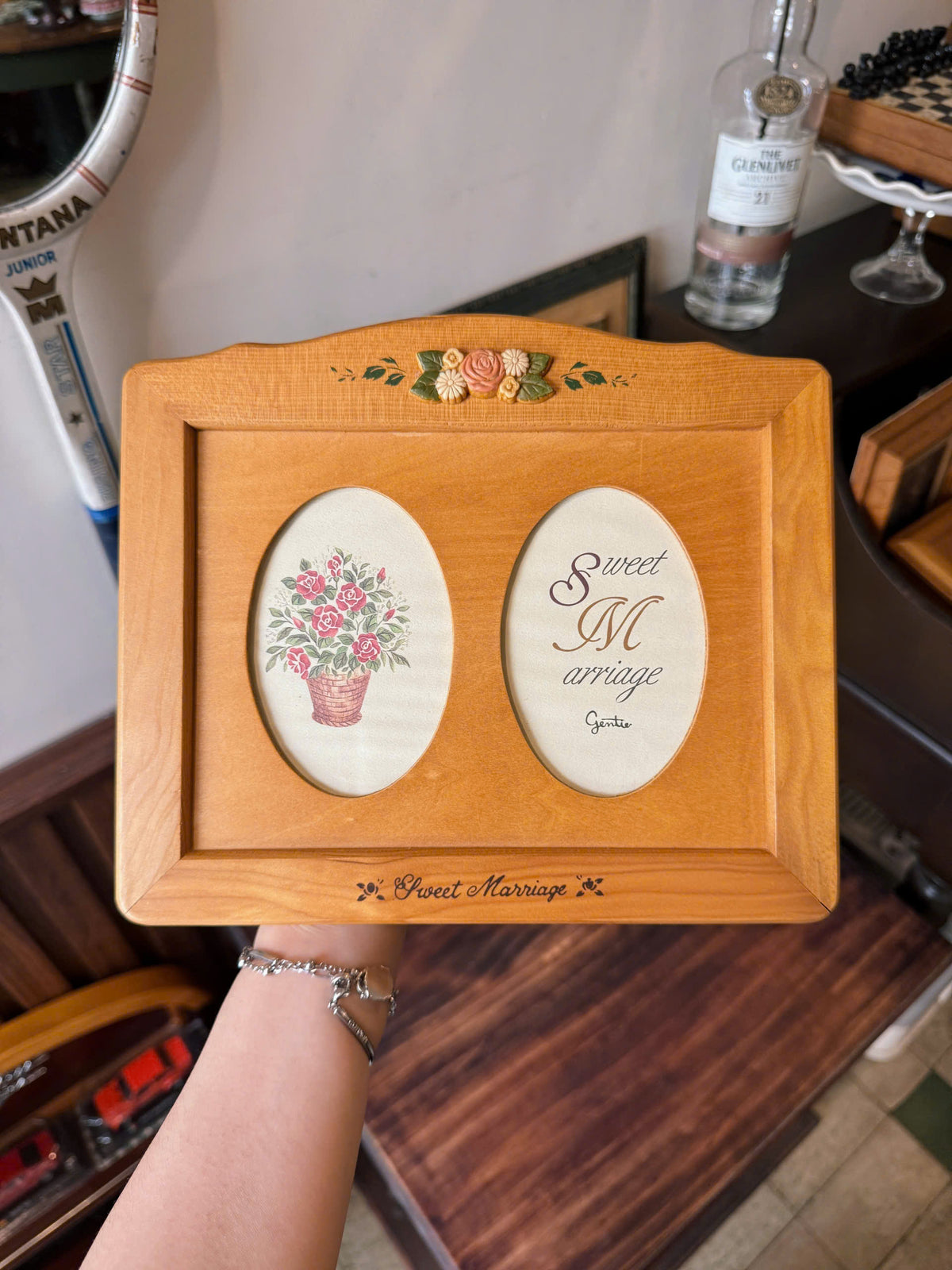 Wooden Photo Frame With Floral Patterns