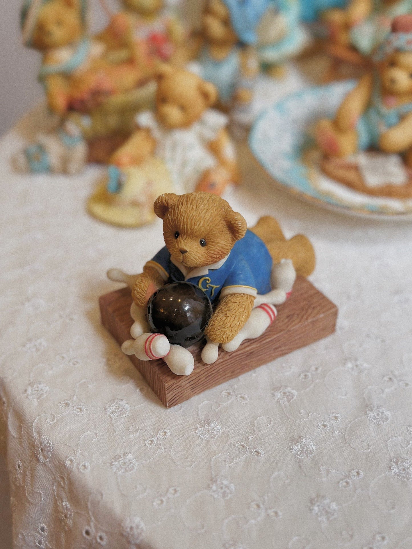 Tượng bé gấu Bryce - Cherished Teddies - "I Scored A Strike When I Met You" 🐻