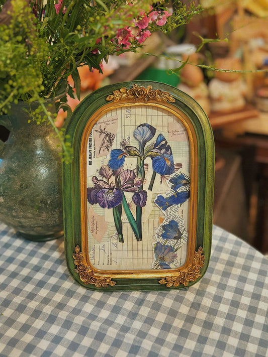 Vintage Style Arch Shaped Frame