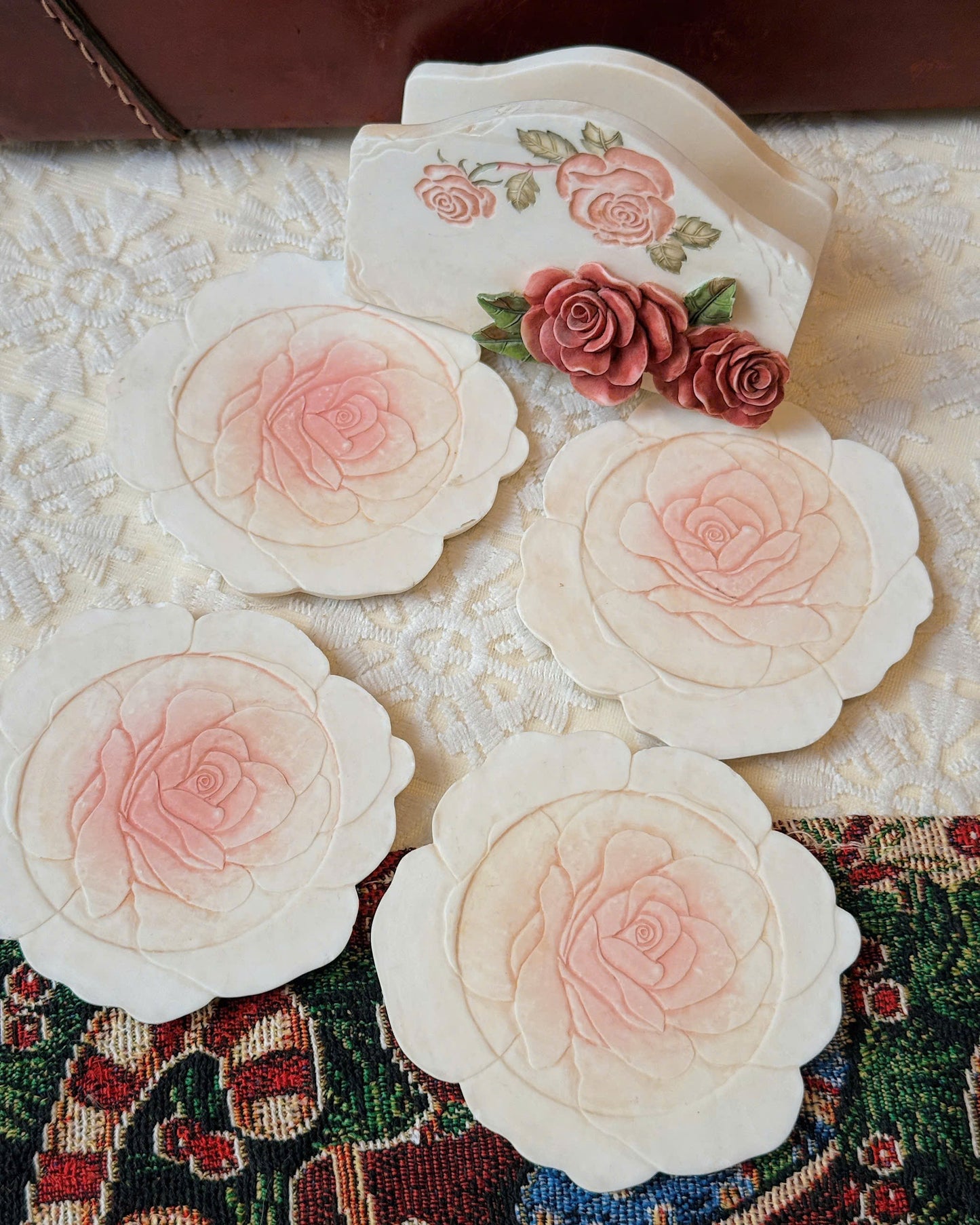 Roses Pattern Vintage Coaster Set