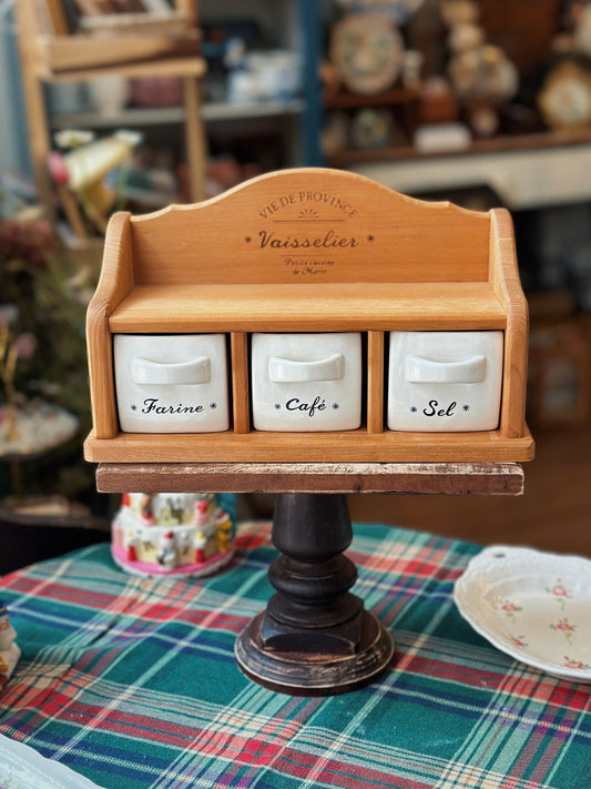 Lucy Corporation Vintage Jar Set