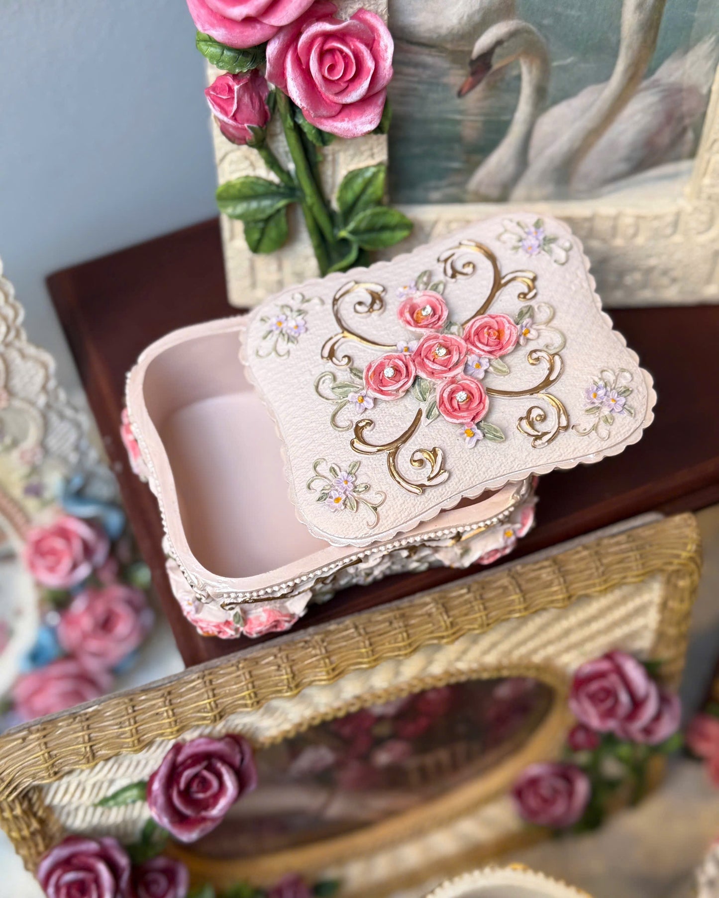 Pinky Rose Trinket Box