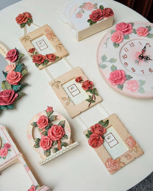 Vintage Rose Pattern Frame