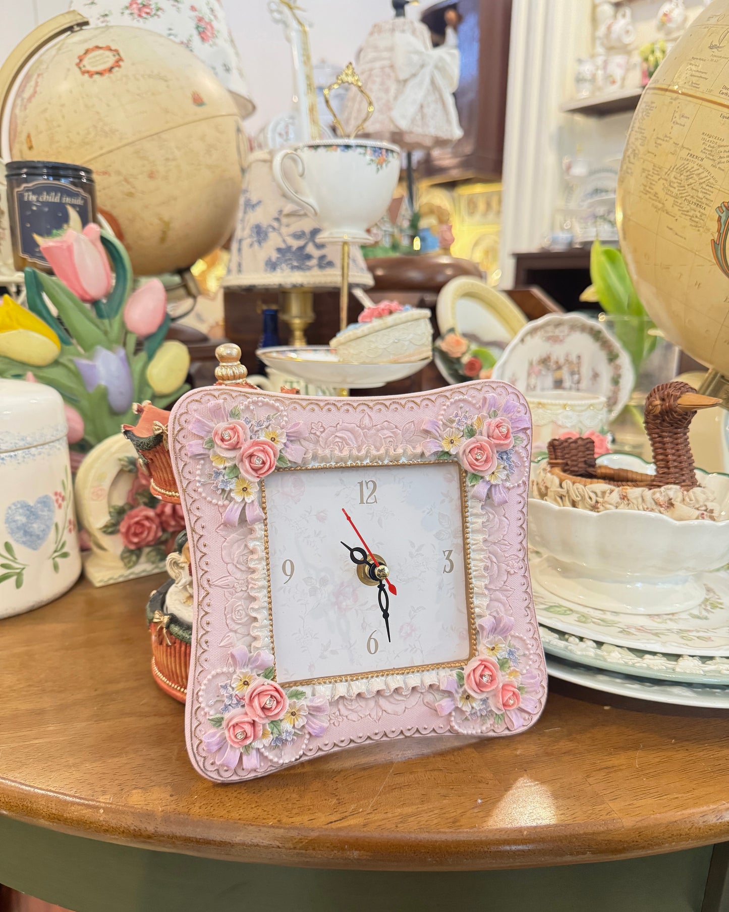 Vintage Square Rose Clock