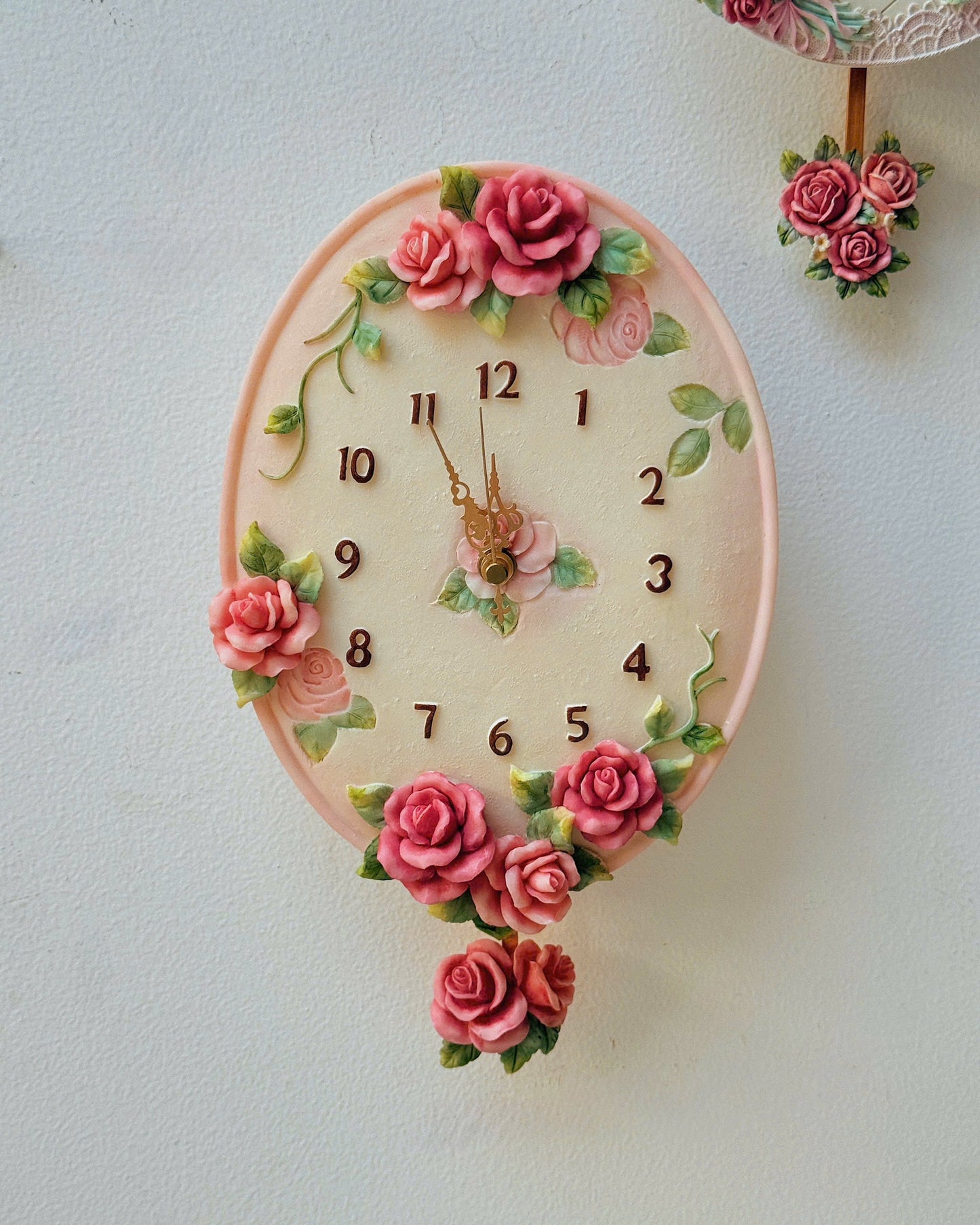 Vintage Rosie Clock