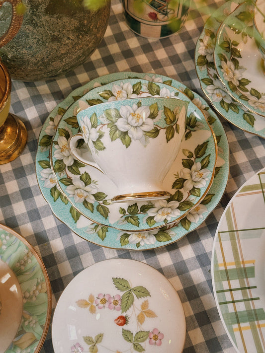 Montrose Gladstone Trio Tea Cup & Saucer Trio Set
