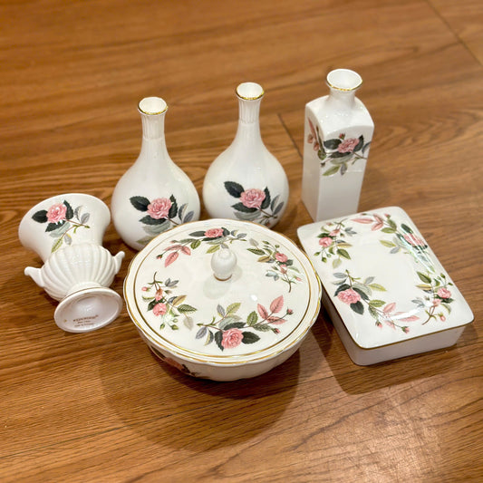 Set đồ sứ họa tiết hoa hồng sang trọng - WEDGWOOD HATHAWAY ROSE