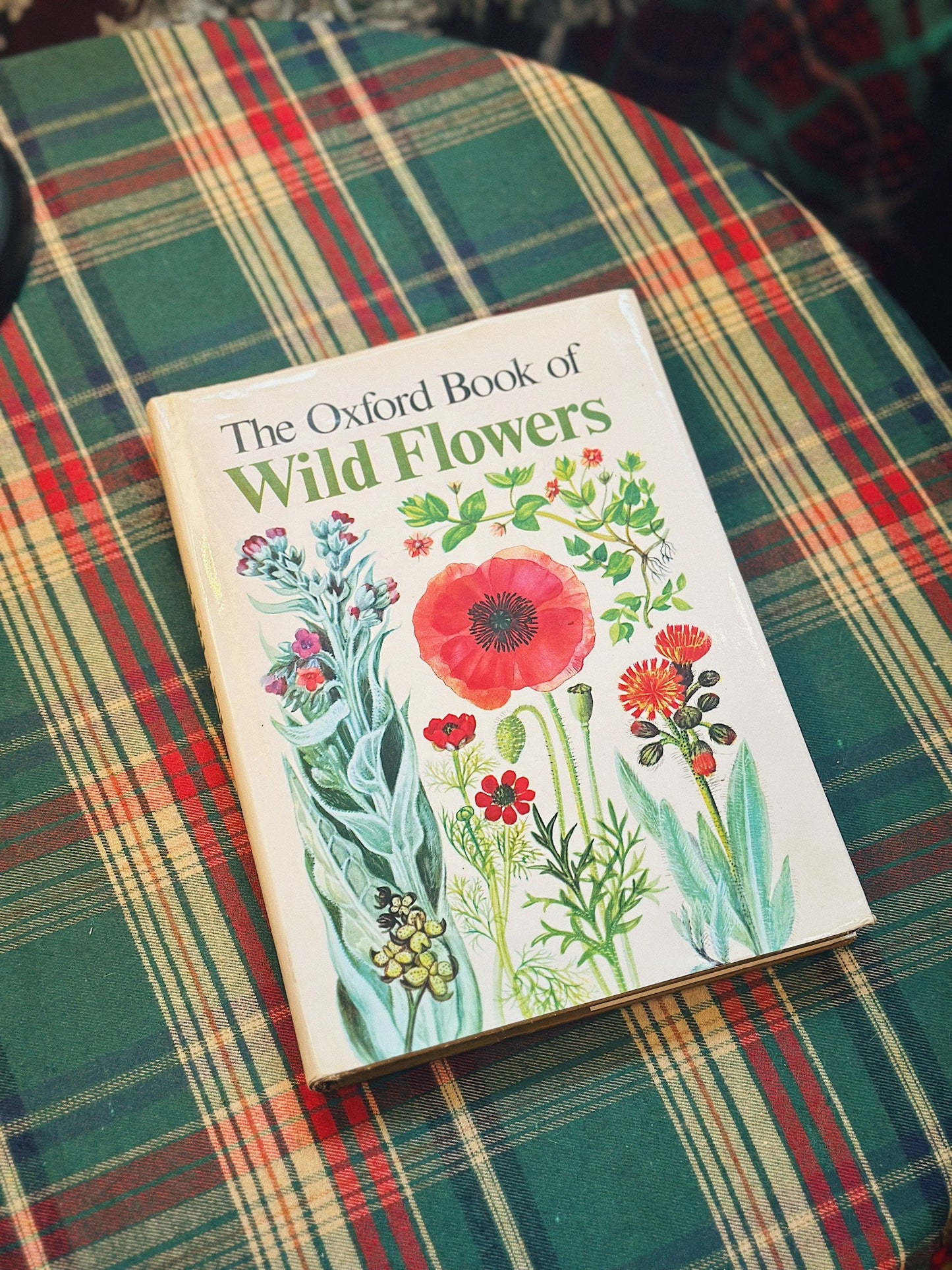 The Oxford Book of Wild Flowers