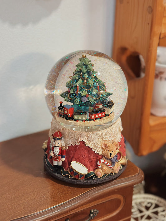 Christmas Snow Globe Music Box