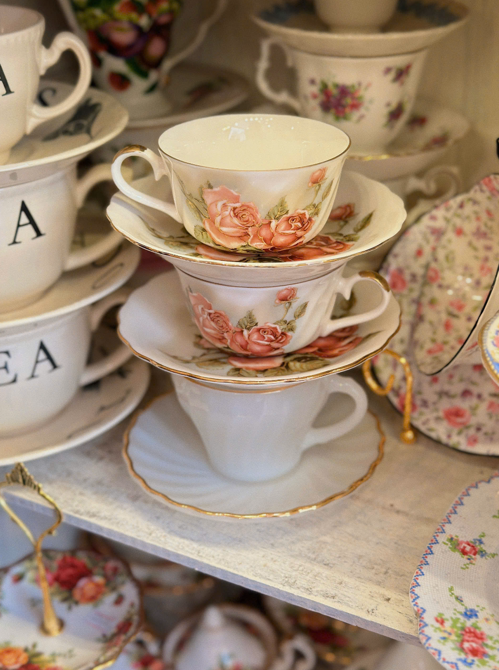 La Belle Saison CREATION ETOILE Tea Set