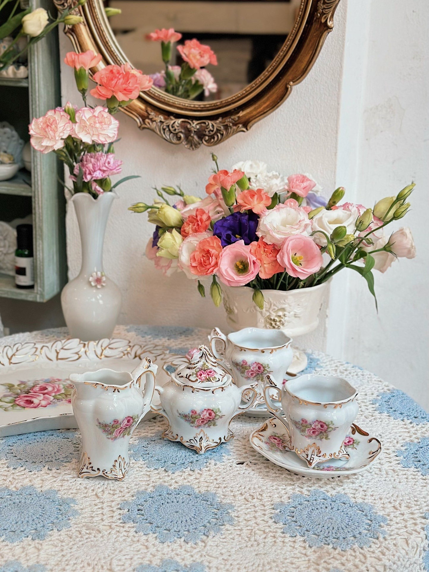 Bộ tách trà hoa hoạ tiết cổ điển🌸