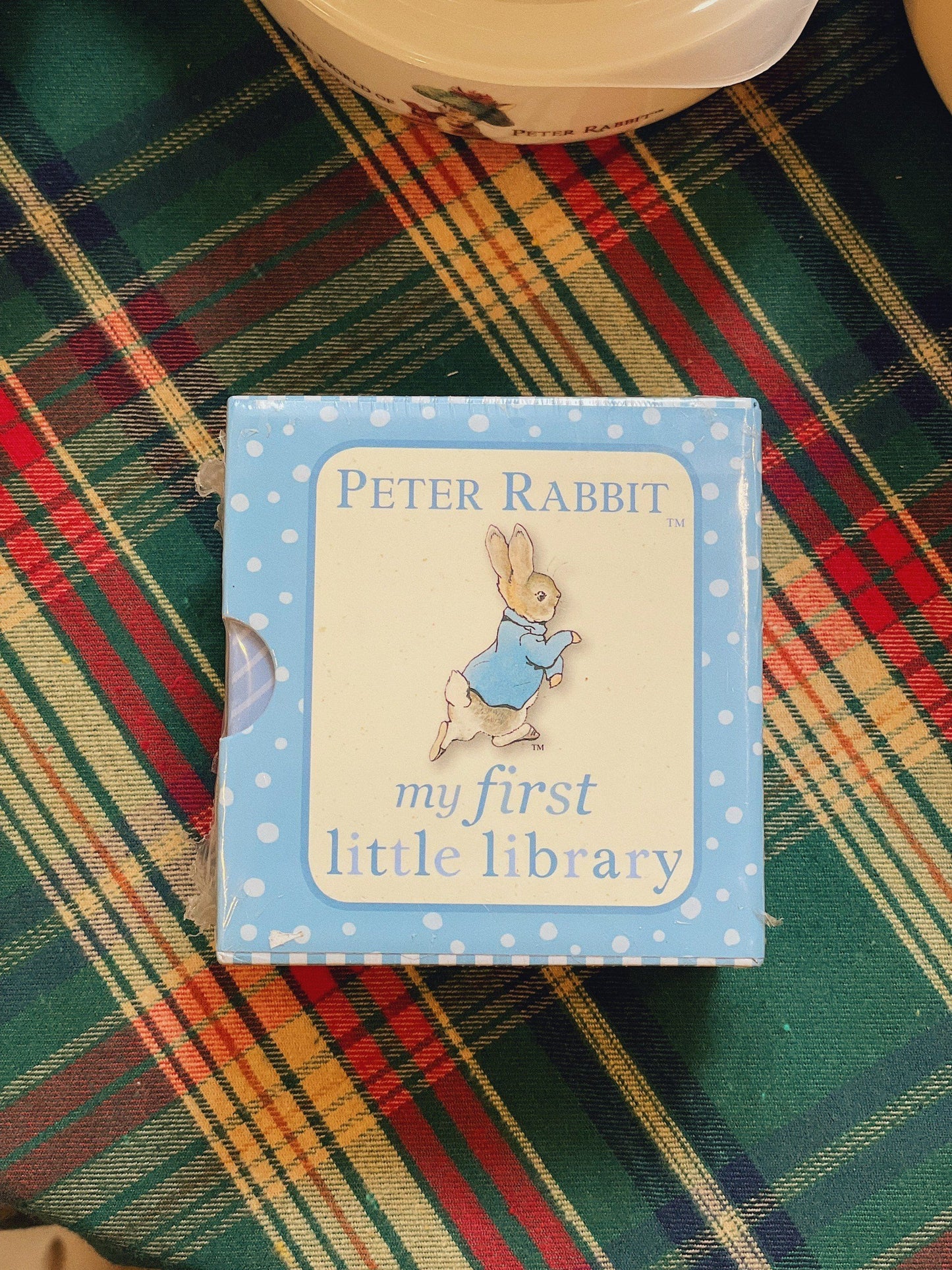 Sách Peter Rabbit xinh xắn ✨