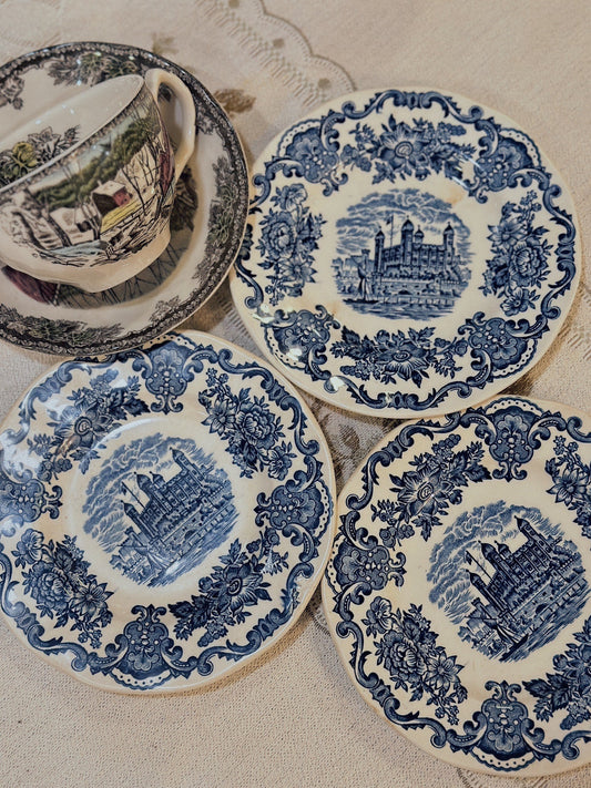 Set tách trà Johnson Brother và dĩa Wedgwood Blue & White