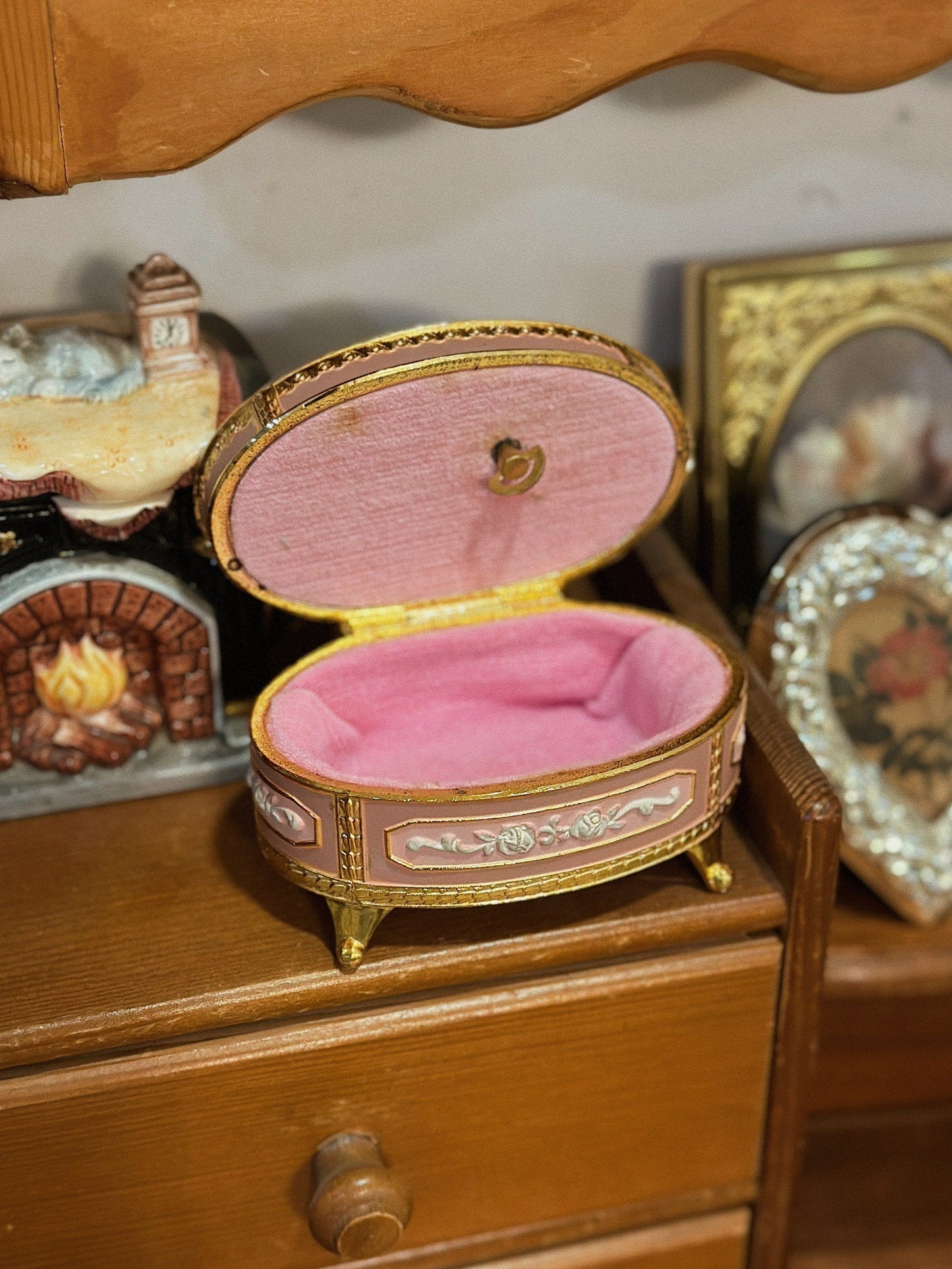 Hộp nhạc trang sức màu hồng xinh iu - Made in Japan