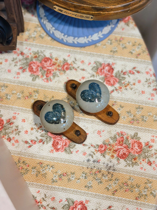 Vintage Enfant Ceramic Knob