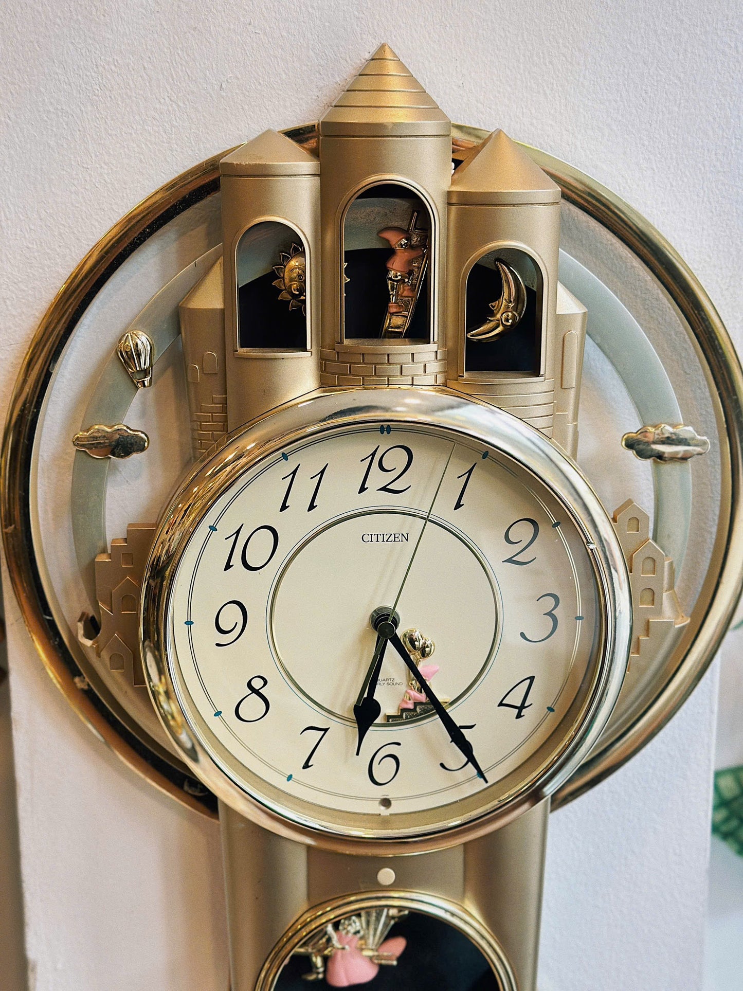 Citizen Quartz Hourly Sound Wall Clock 4M J774