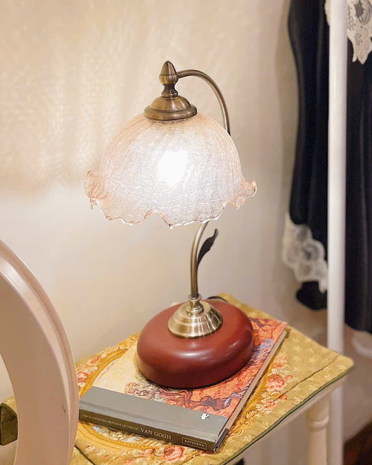 Vintage Style Table Lamp 01