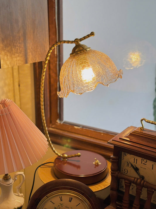 Vintage Style Table Lamp 02 [Pre-order]