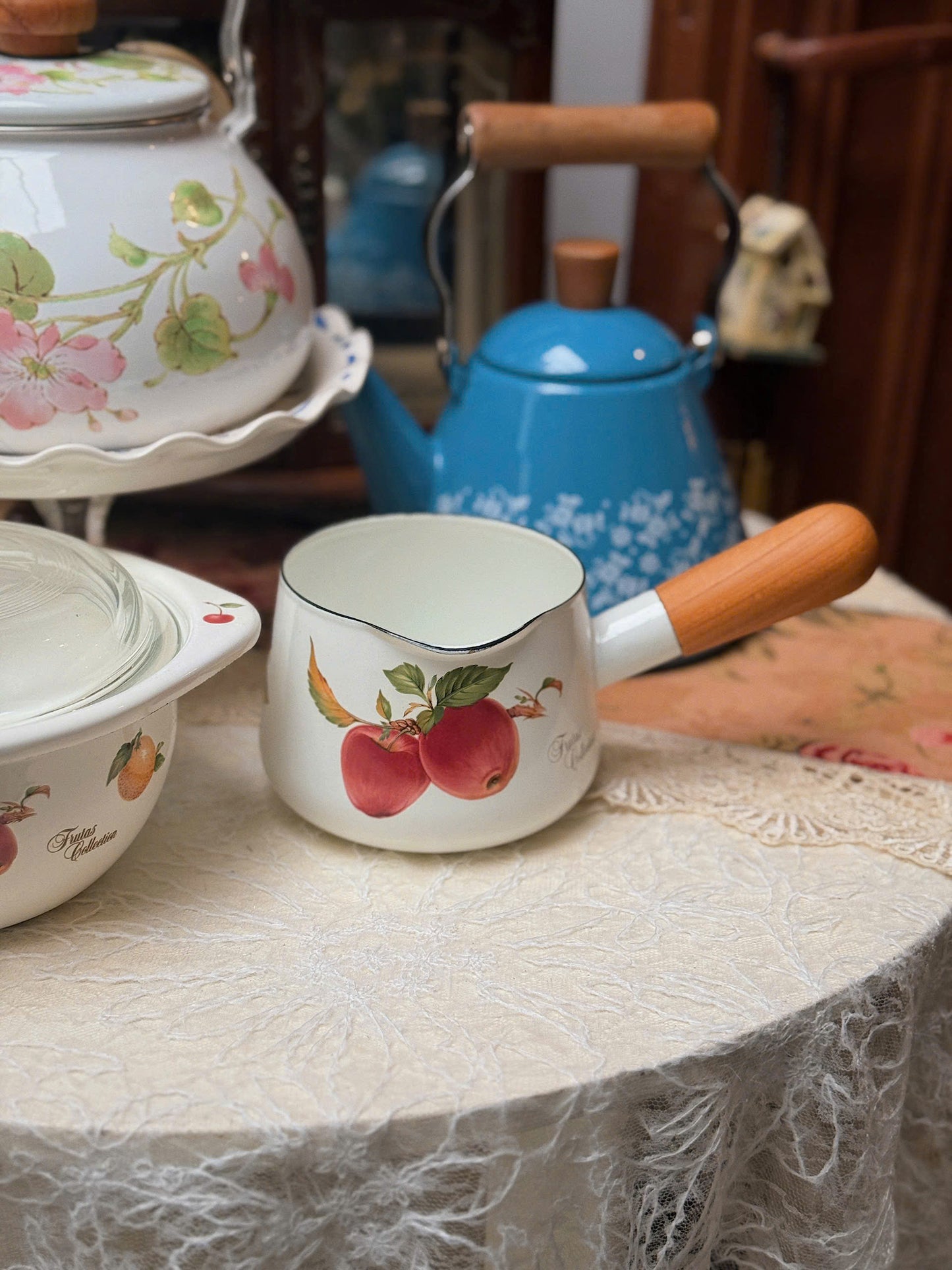 Fruits Pattern Enamel Bowl & Saucepan
