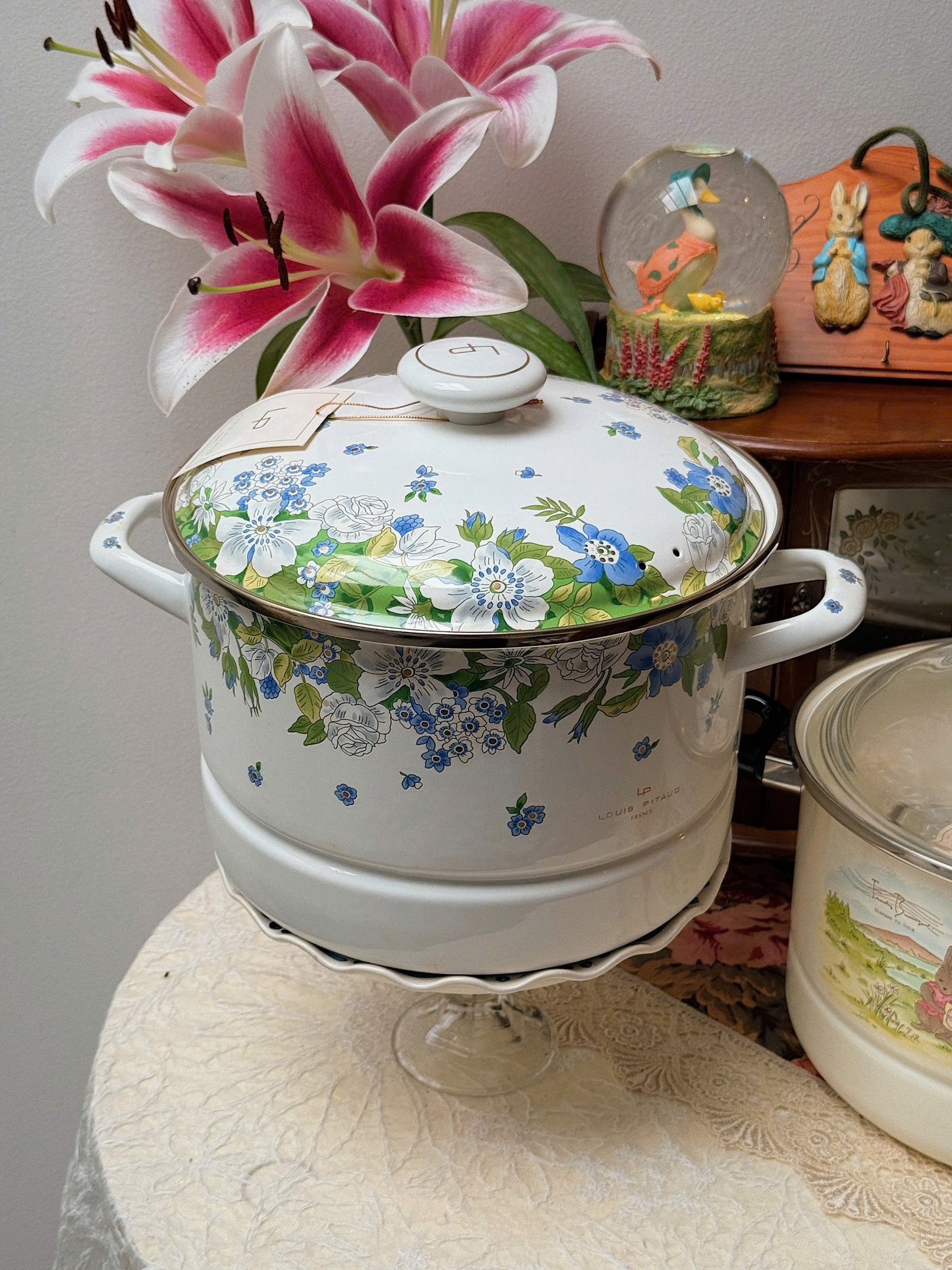Blue Flowers Patter Enamel Stewpot - Louis Pitaud France