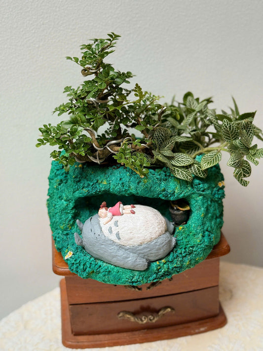 My Neighbor Totoro - Totoro & Mei Sleeping in The Forest