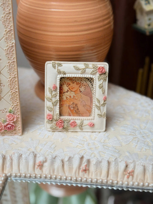 Rose Shaped Mini Frame
