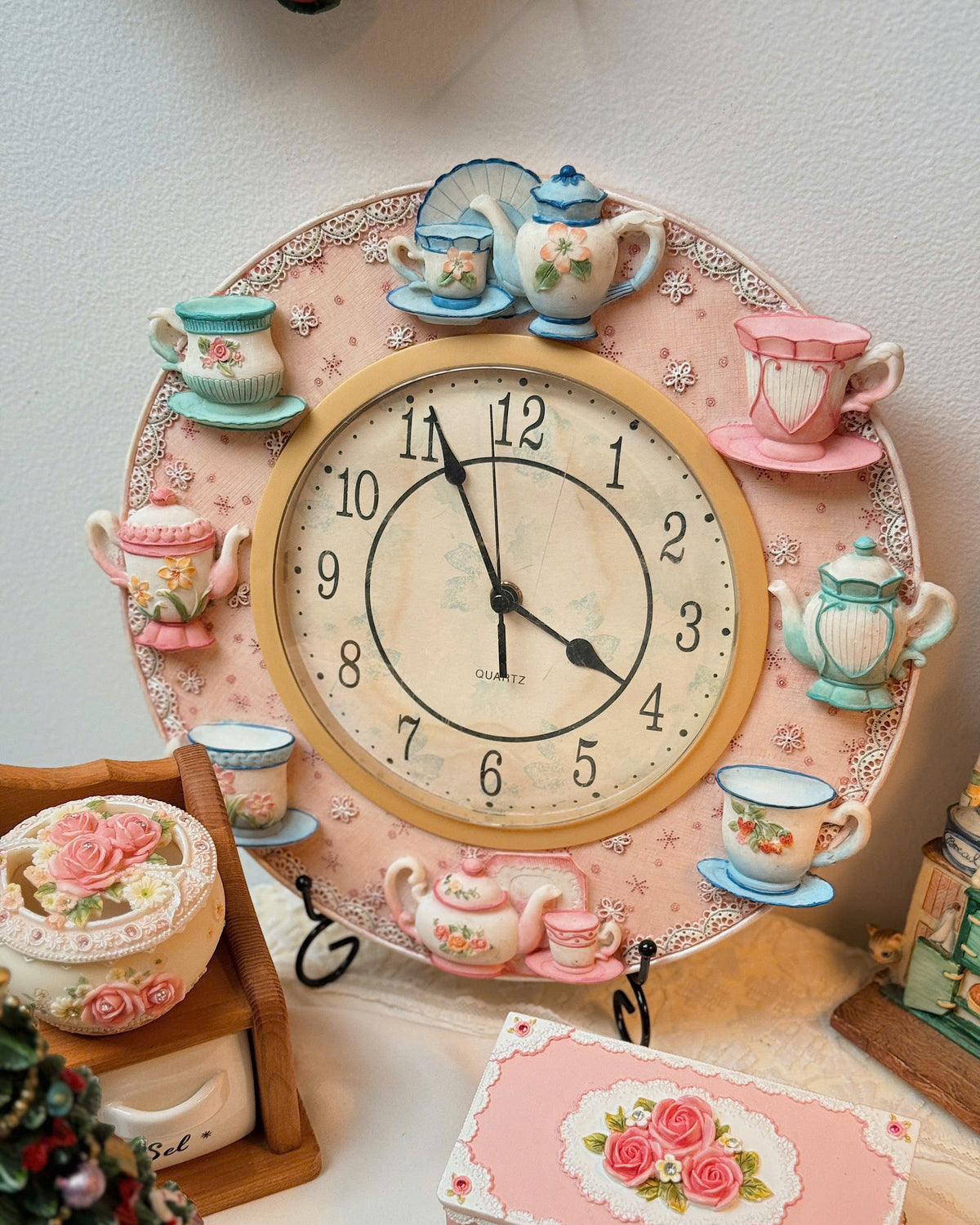 Vintage Tea Party Clock