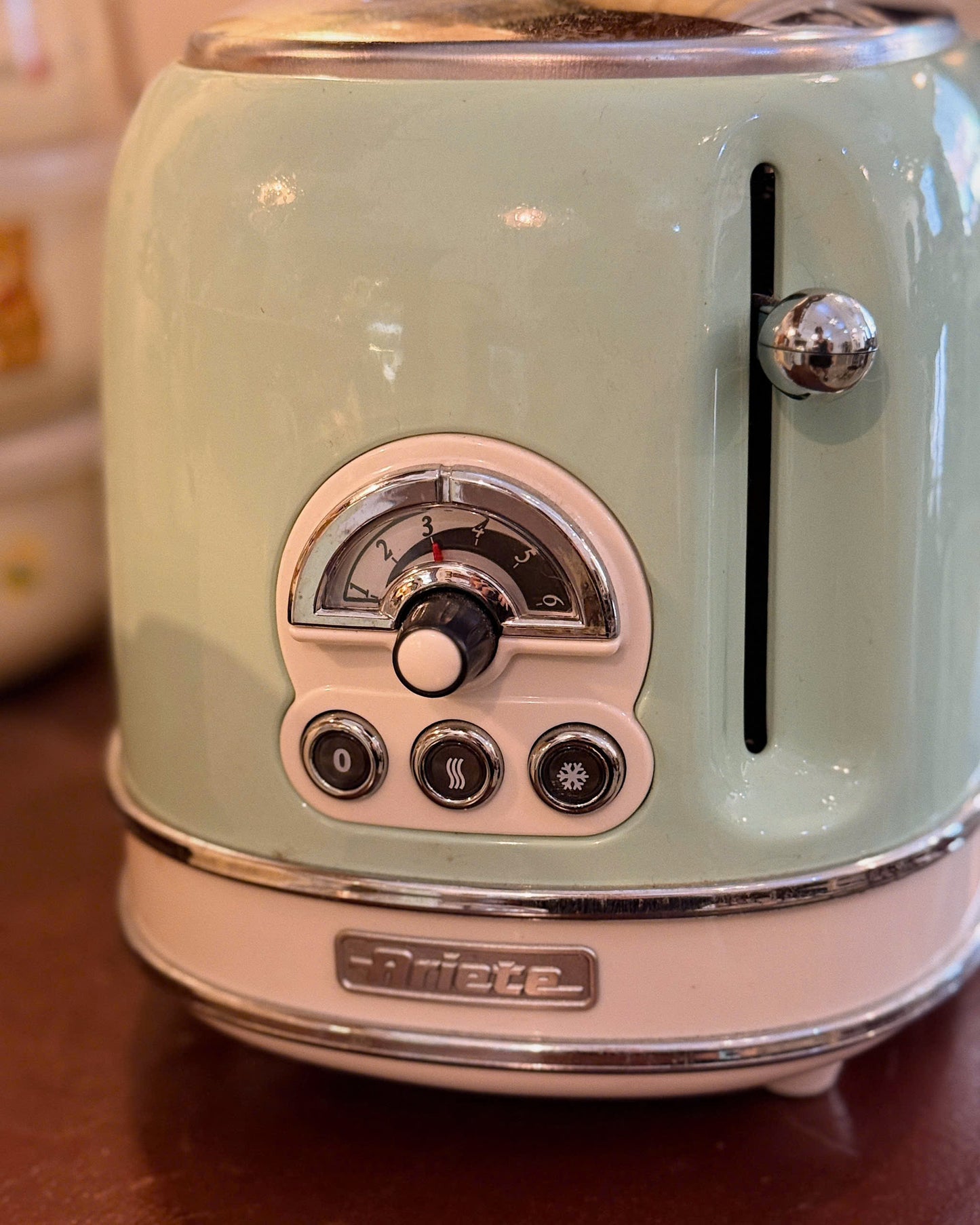 Mint Vintage Toaster
